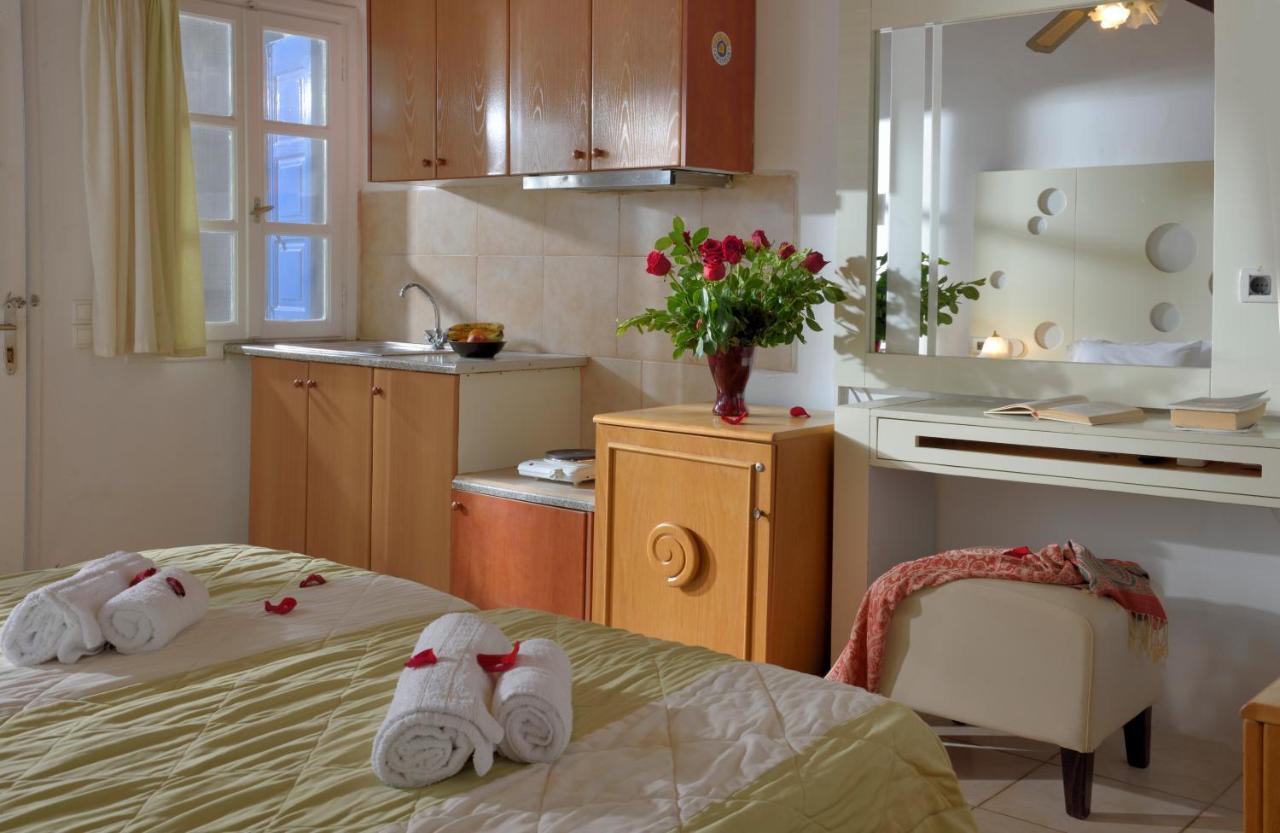Adonis Rooms Kalo Livadi Zewnętrze zdjęcie