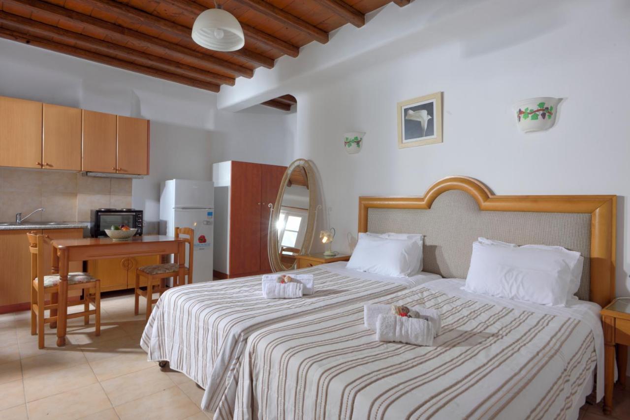 Adonis Rooms Kalo Livadi Zewnętrze zdjęcie